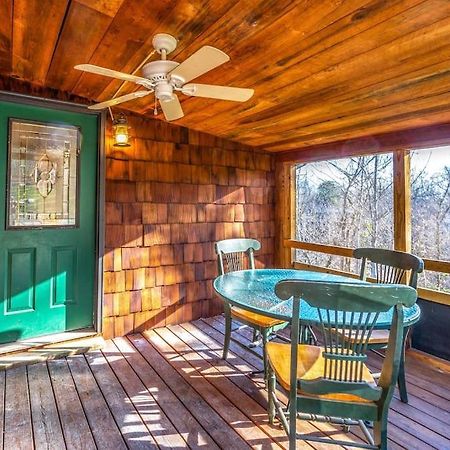 Dog Friendly! Views! Hot Tub! Close To Pf! Gsmnp Sevierville Εξωτερικό φωτογραφία