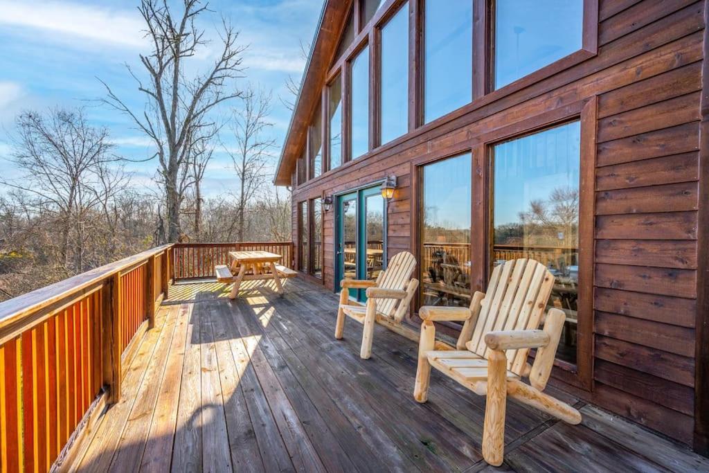 Dog Friendly! Views! Hot Tub! Close To Pf! Gsmnp Sevierville Εξωτερικό φωτογραφία
