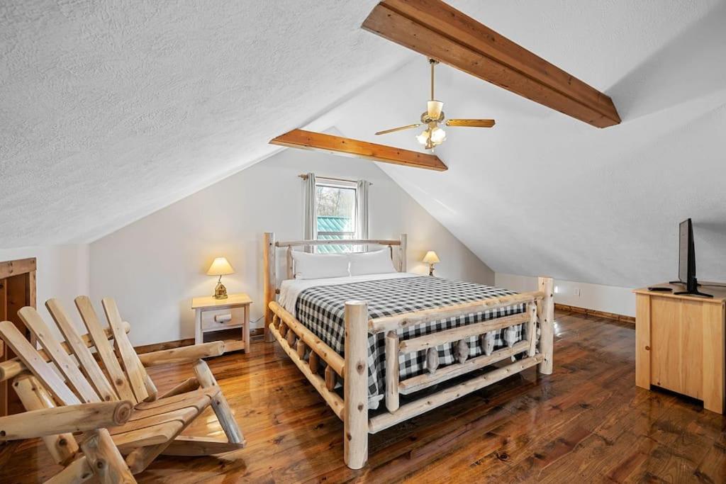 Dog Friendly! Views! Hot Tub! Close To Pf! Gsmnp Sevierville Εξωτερικό φωτογραφία